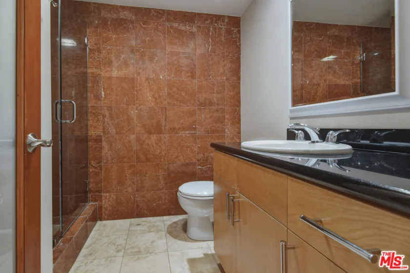 4443 Ventura Canyon Avenue #304 photo 36