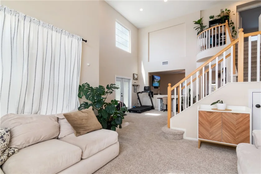 33611 Delphinium Lane photo 5