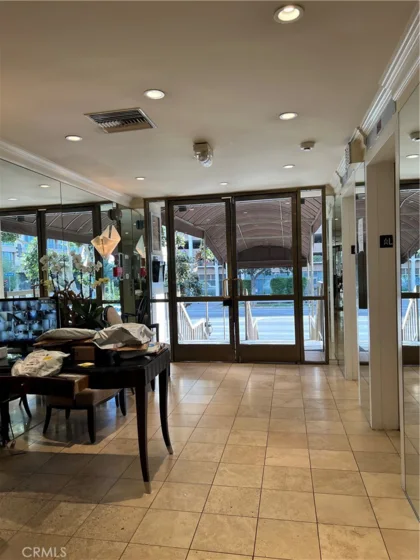 10747 Wilshire #505 photo 2