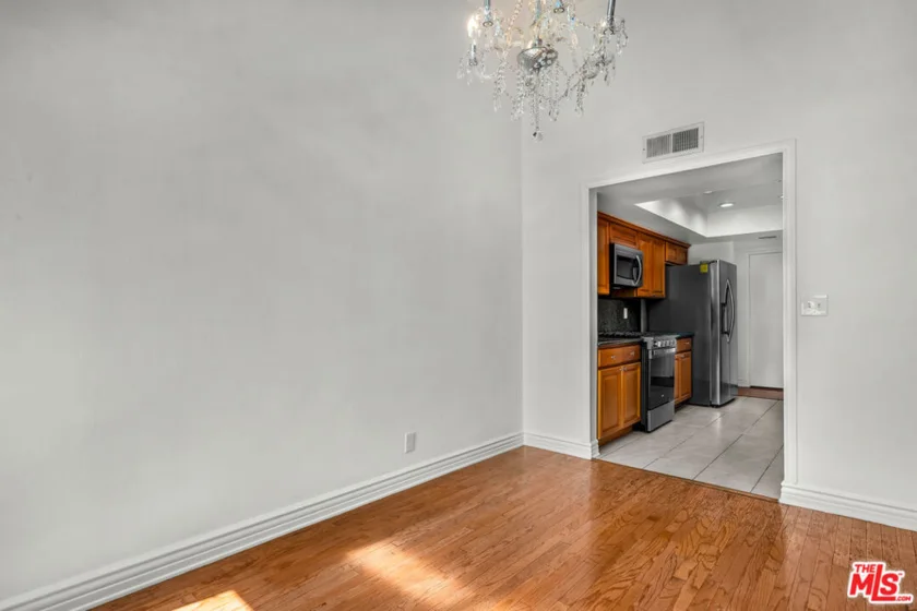 1312 S Saltair Avenue #319 photo 11