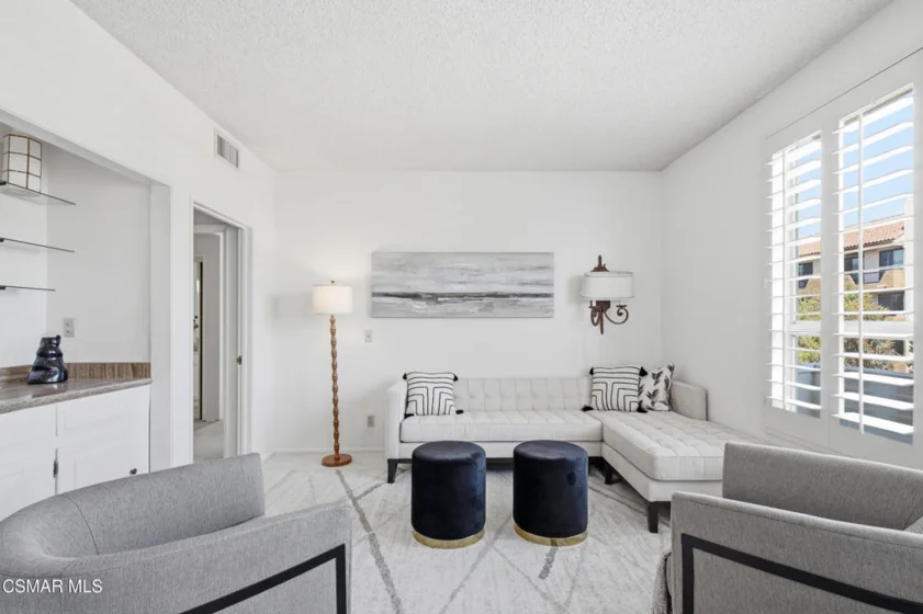 10650 Holman Avenue #202 photo 19