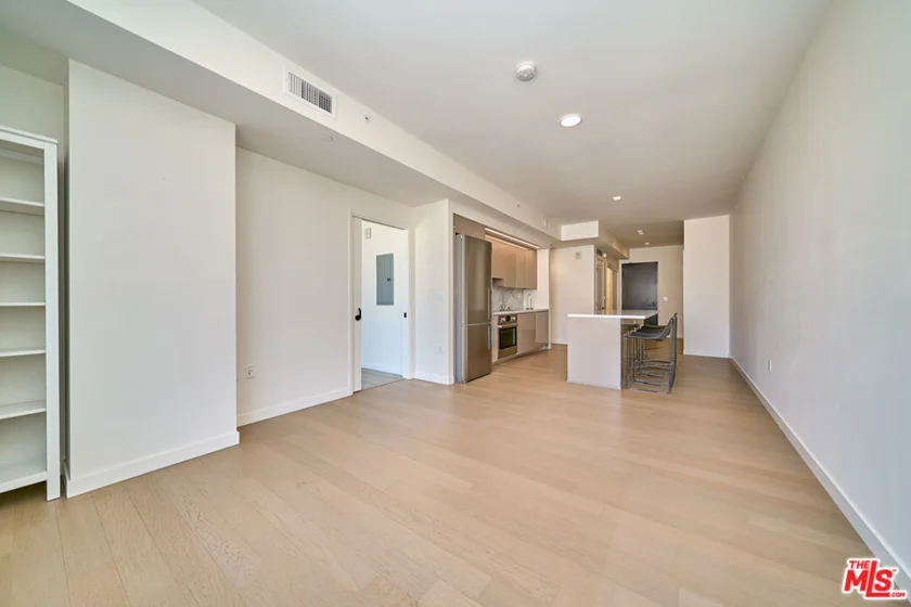 1050 S Grand Avenue #1008 photo 16