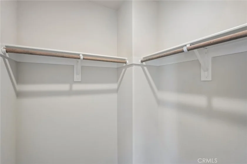 9542 Hannah Way photo 12