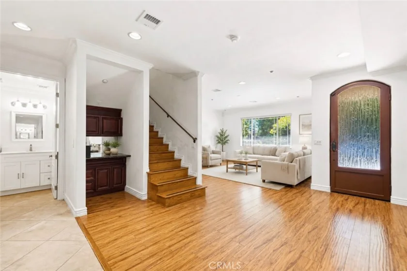 11145 Sunshine Terrace #102 photo 3