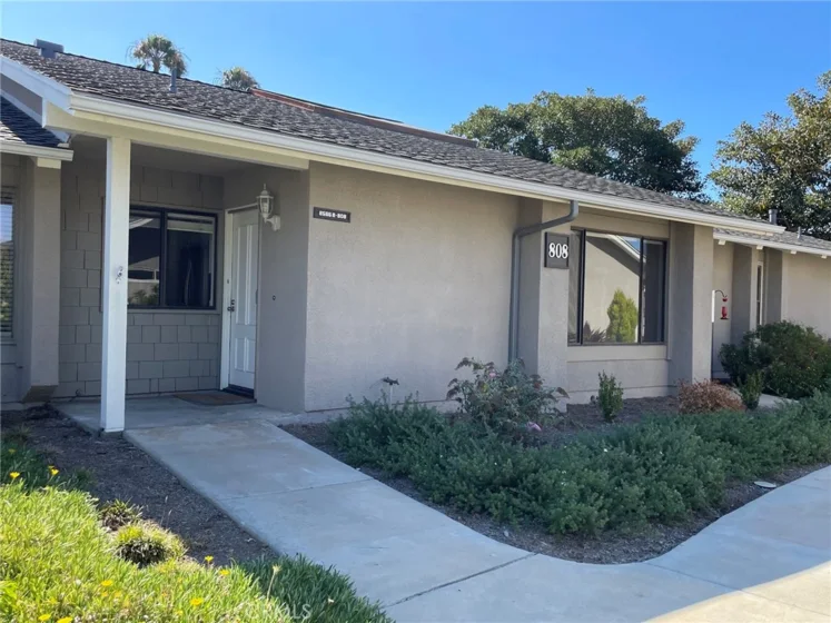 8566 Larkhall Circle #808-B photo 1