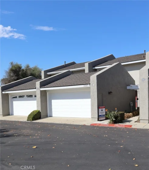 18507 Pueblo Circle photo 1