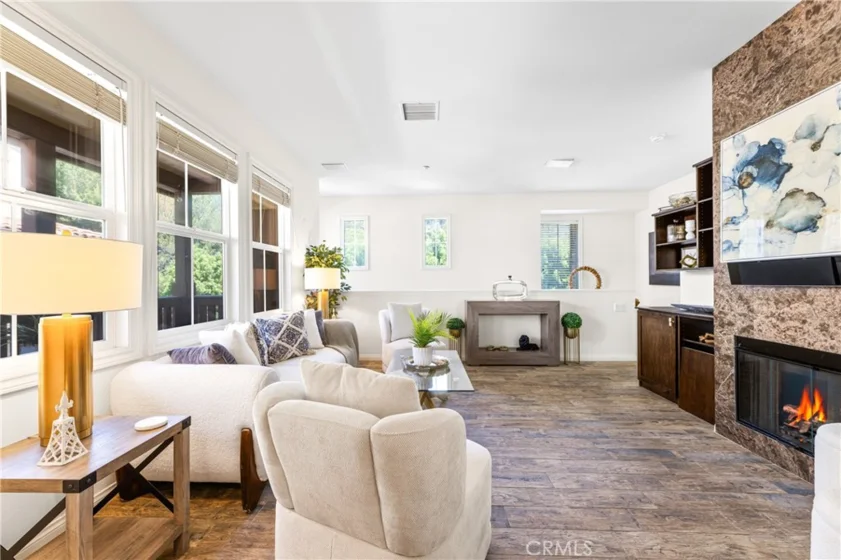 118 Coral Rose photo 11