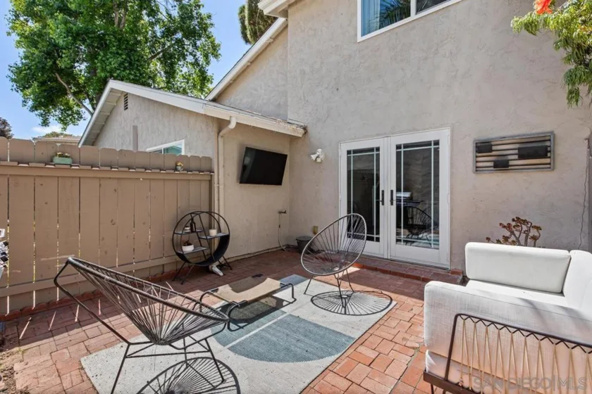 7856 Camino Glorita photo 25