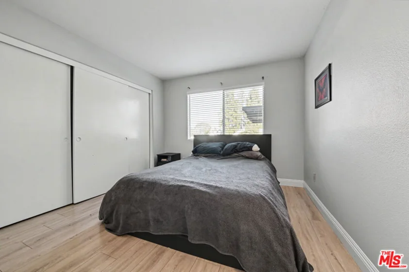 2596 Avenida Del Vista #G104 photo 10