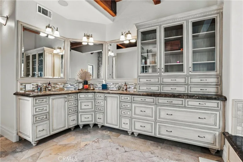 42580 Avenida Escala photo 52