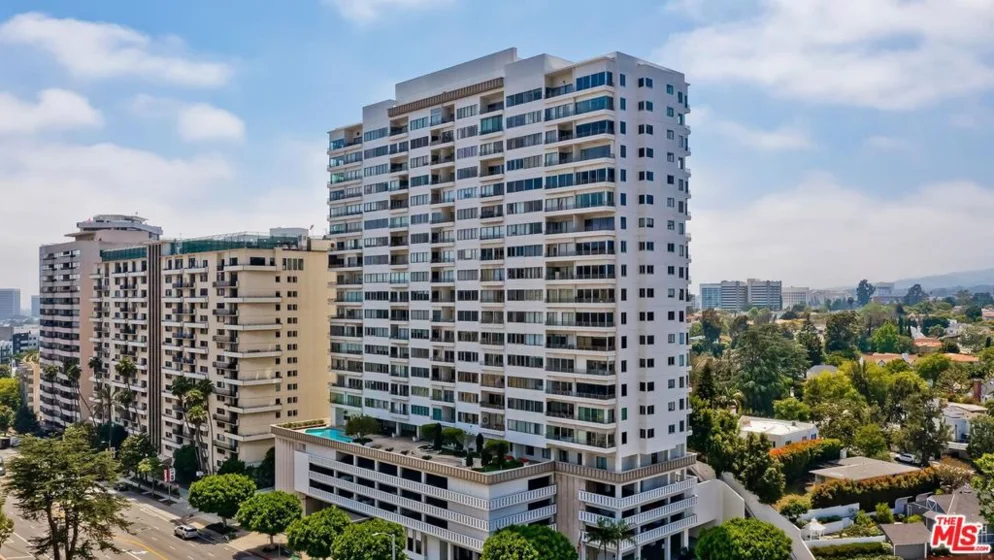 10501 Wilshire Boulevard #1810 photo 20