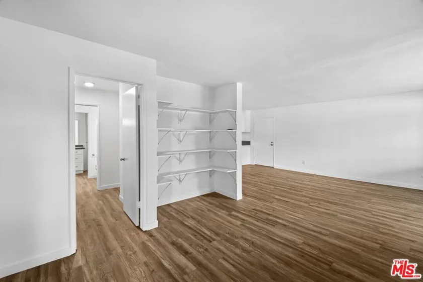 4900 Overland Avenue #157 photo 5