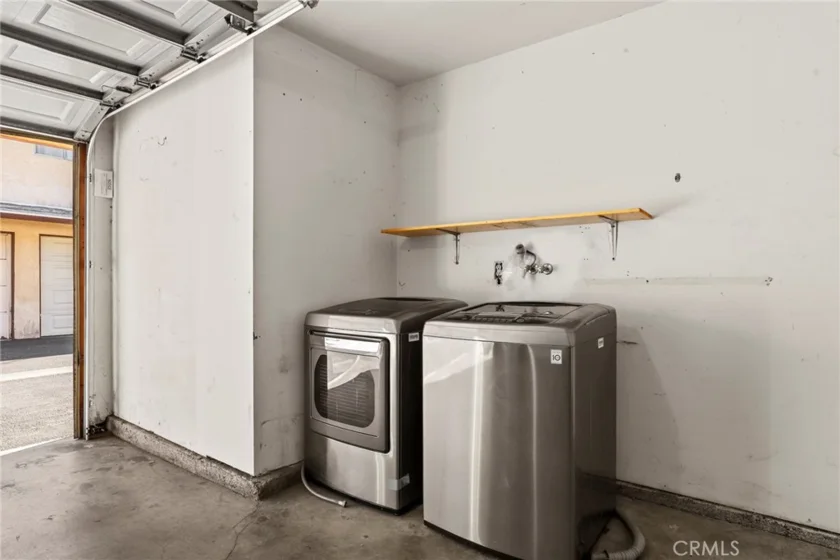 8031 Canby Avenue #4 photo 28