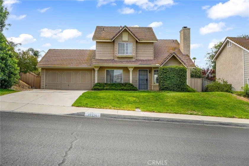 42126 Roanoake Street photo 1