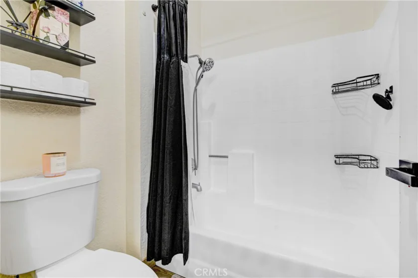10610 N Lakeside Drive #209 photo 13