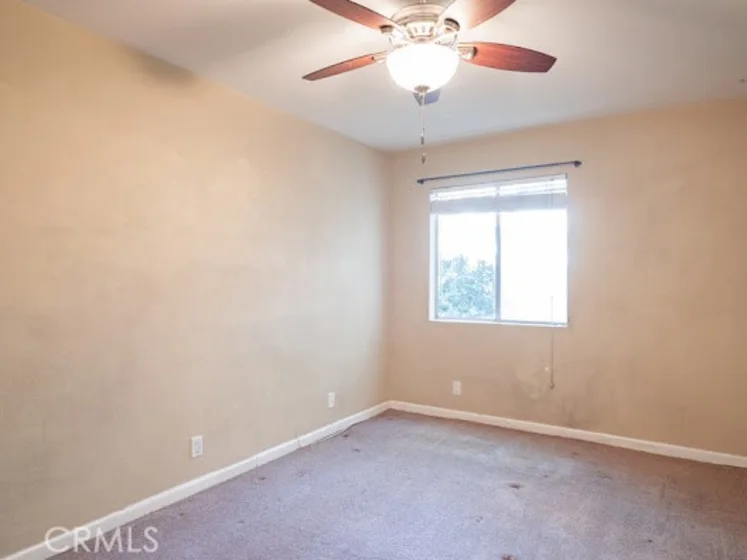 3565 Linden photo 21