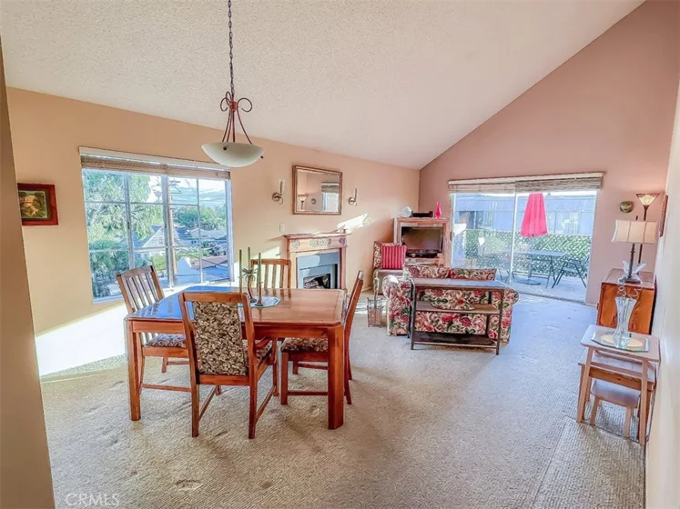 384 Redondo #402 photo 1