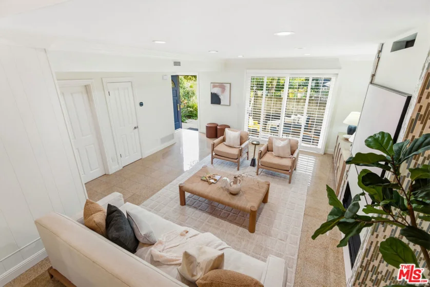 13233 Fiji Way #H photo 8