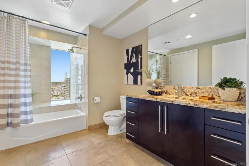 1262 Kettner Boulevard #2701 photo 42