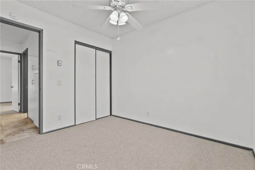 2901 S Sycamore #B photo 16
