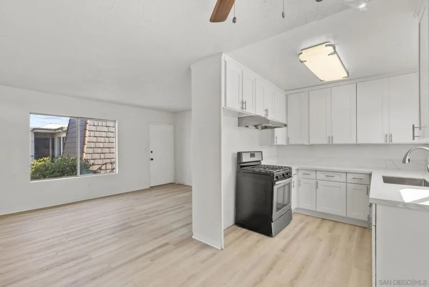 4262 Wilson Avenue #17 photo 1