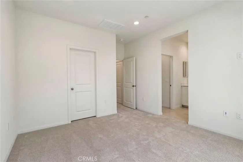 5876 Linden Ave Avenue #7 photo 12
