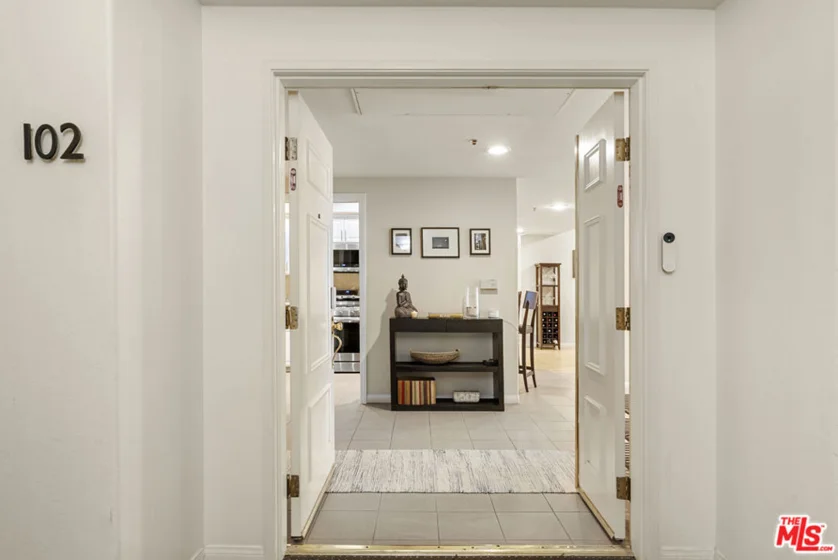 12011 Goshen Avenue #102 photo 2