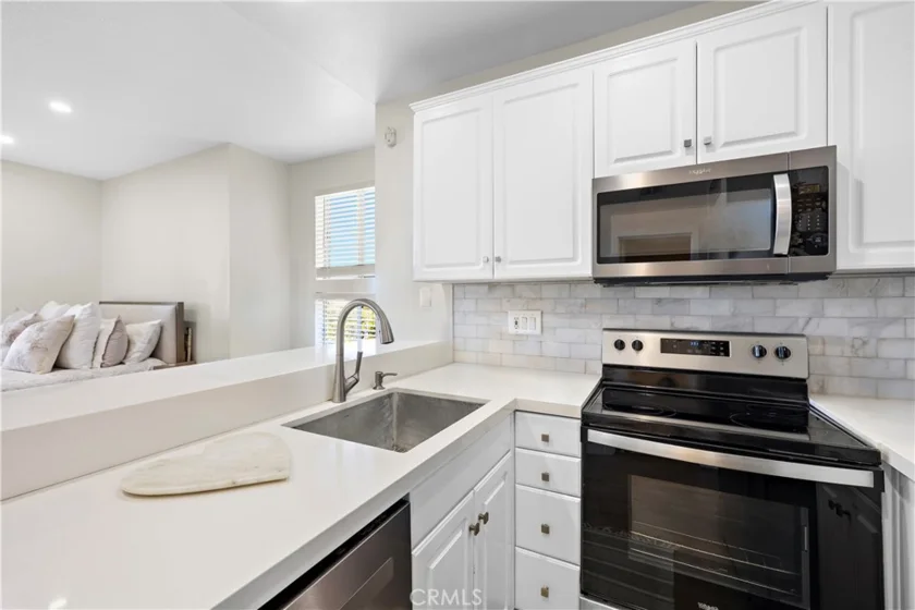20301 Bluffside #313 photo 15