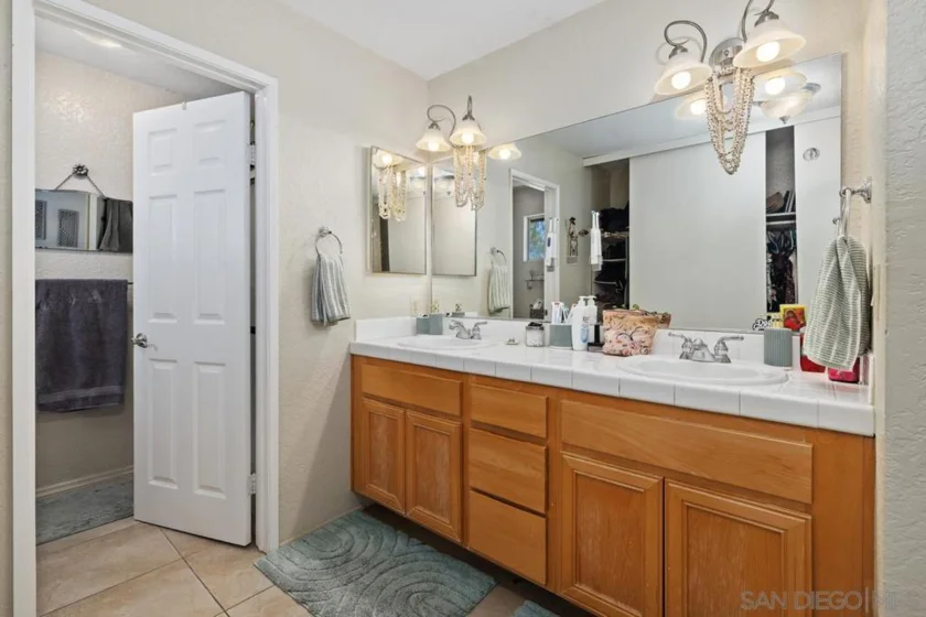 4754 68th Street #B photo 11