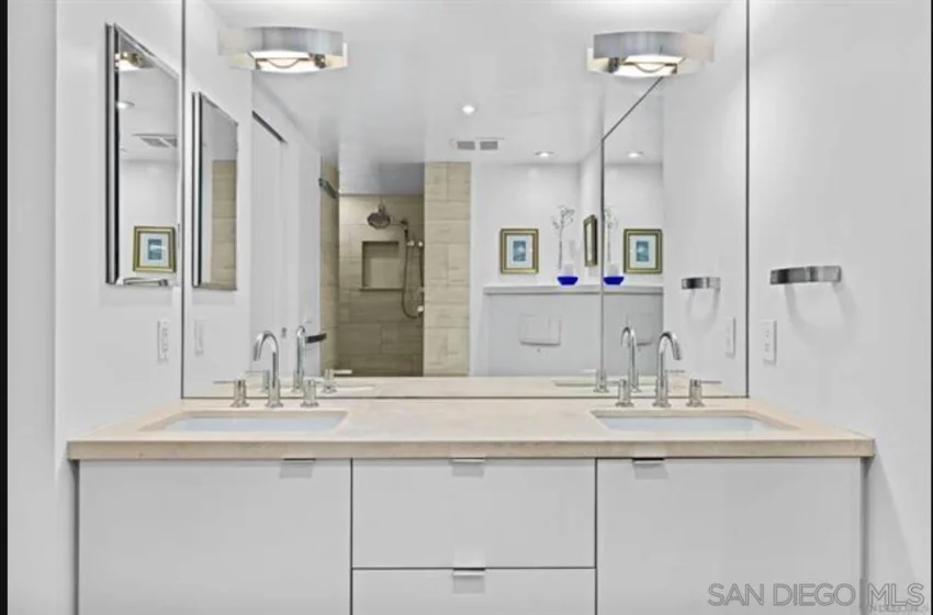 550 Front Street #1007 photo 12