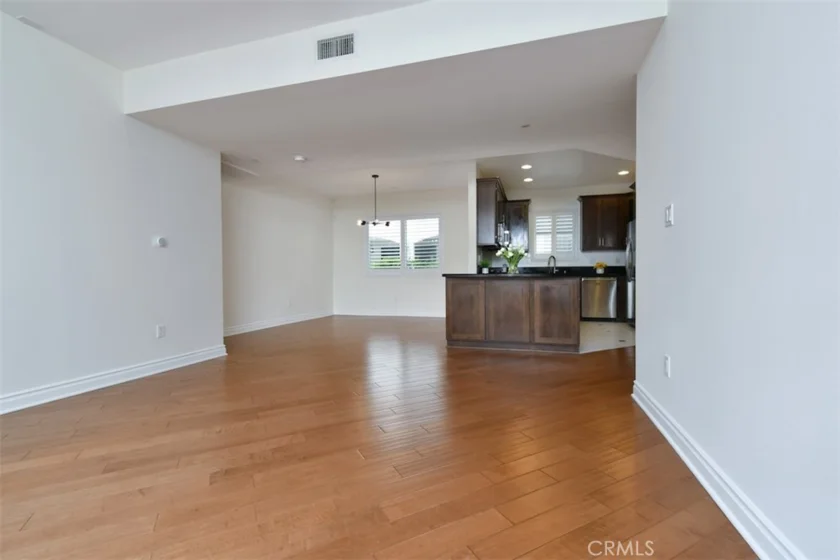 4424 Whitsett Avenue #107 photo 20