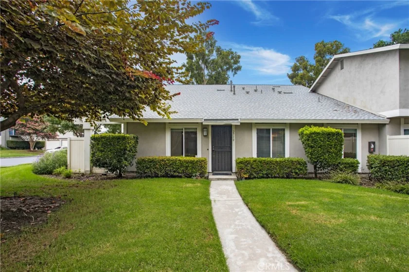 2710 W Northwood #13 photo 1