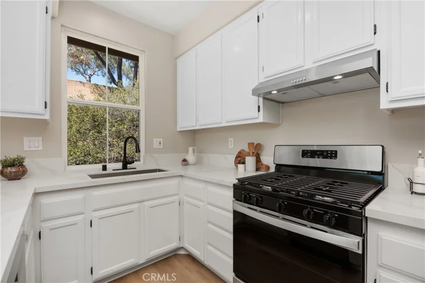 6004 Paseo Salinero photo 28