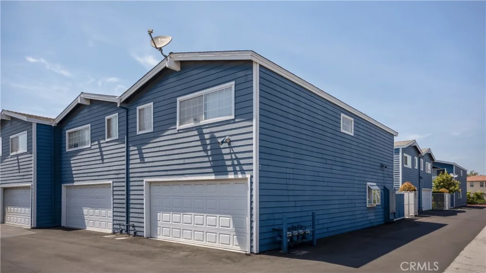 10678 Bell Street #13 photo 18