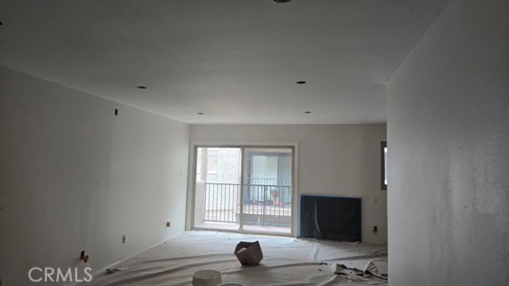 2929 Waverly Apt # 213 photo 3