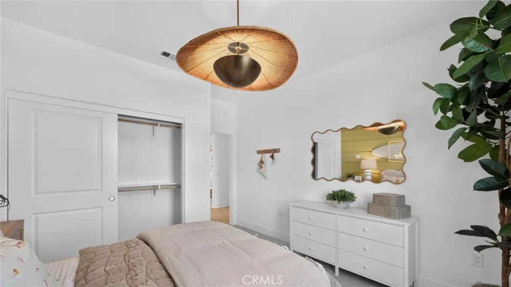 324 Bracken photo 19
