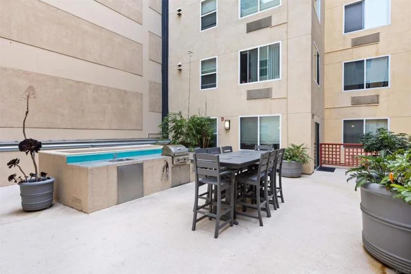 1435 India Street #405 photo 12
