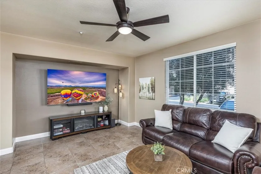 44972 Bellflower photo 13