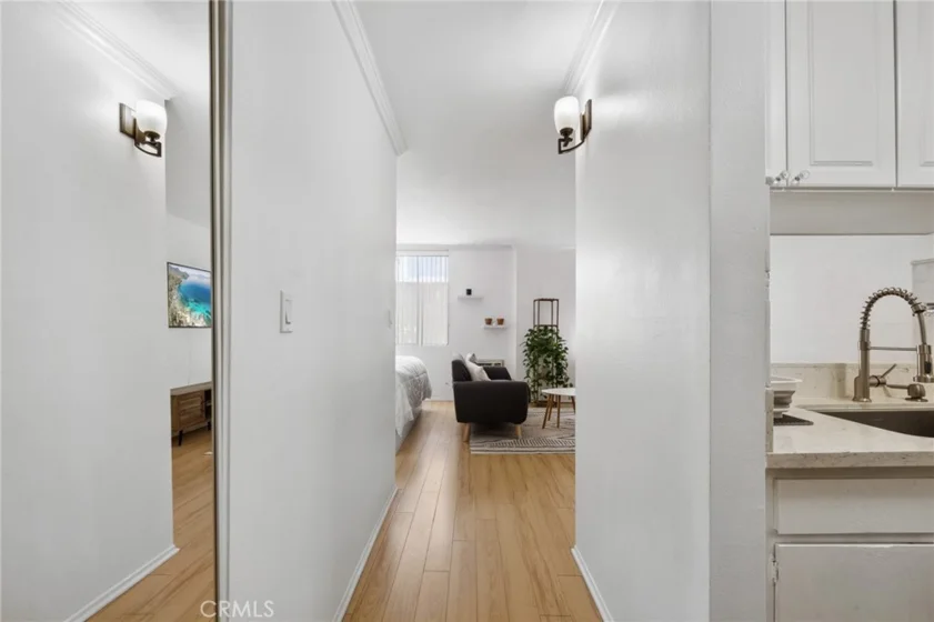 525 S Ardmore Avenue #257 photo 33
