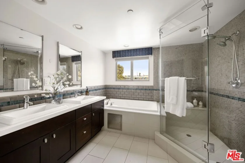 1409 Armacost Avenue #PH2 photo 10