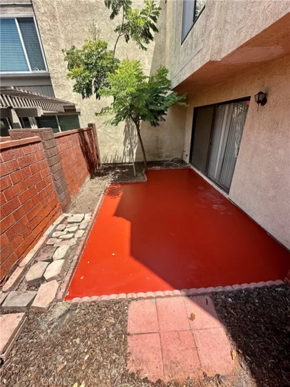 835 W Orangewood photo 26