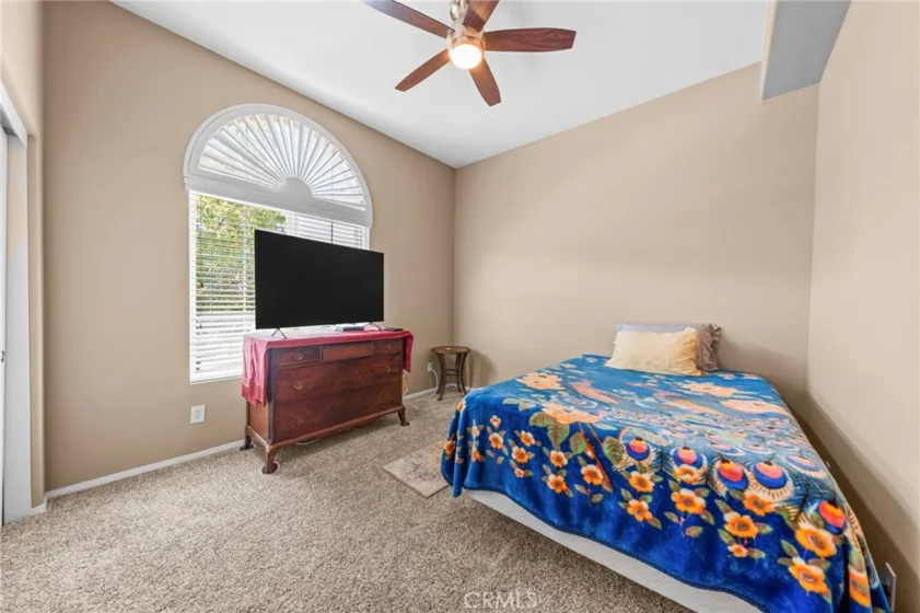 45729 Elm Place photo 17