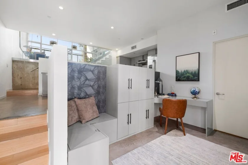 803 Wilcox Avenue #4 photo 6
