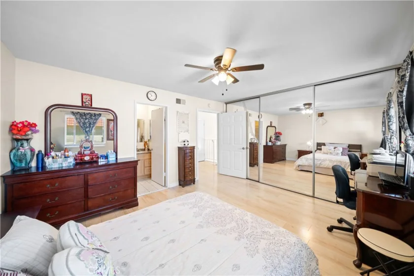 12839 Newhope Street photo 37