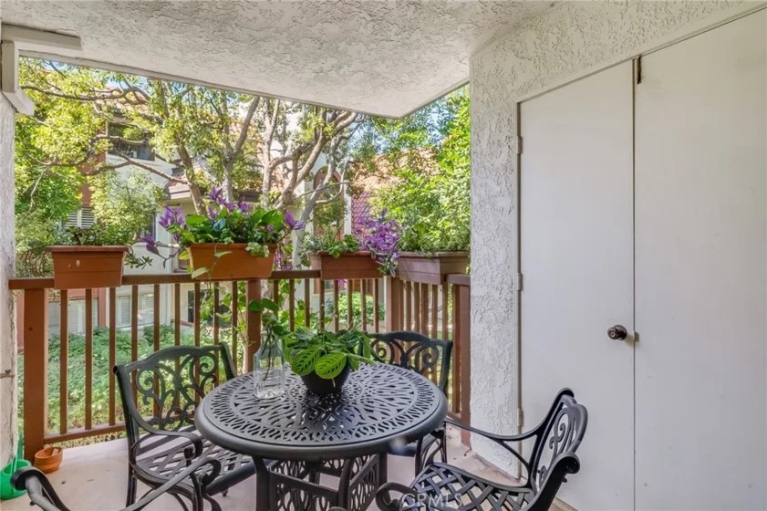 6330 Riviera photo 19