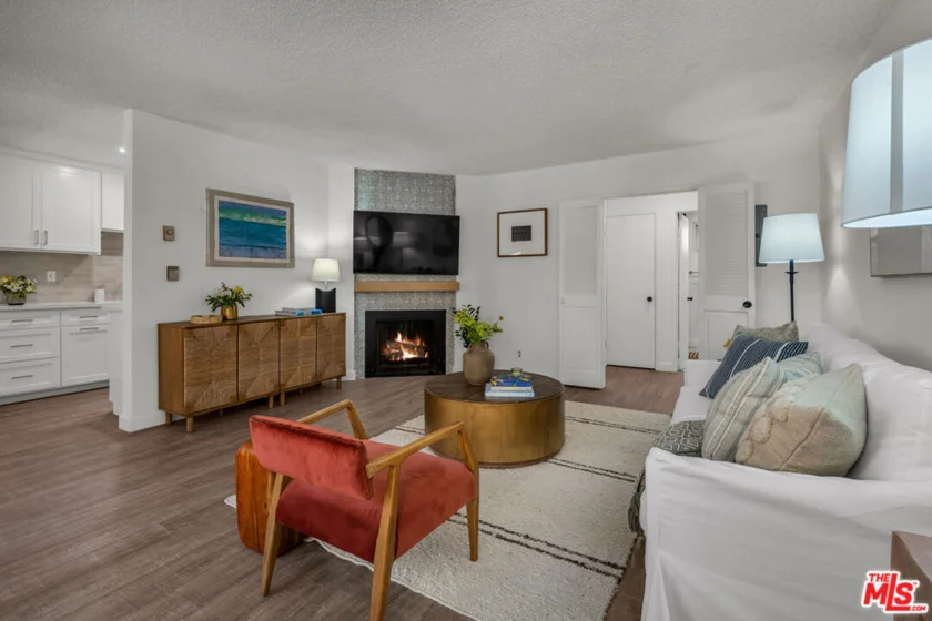 914 Lincoln Boulevard #202 photo 3