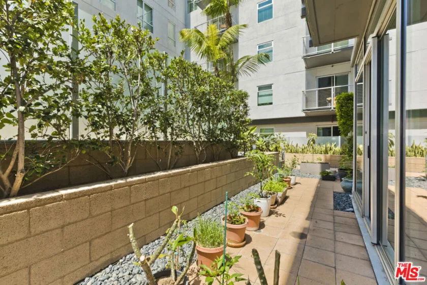 645 W 9th Street #240 photo 16