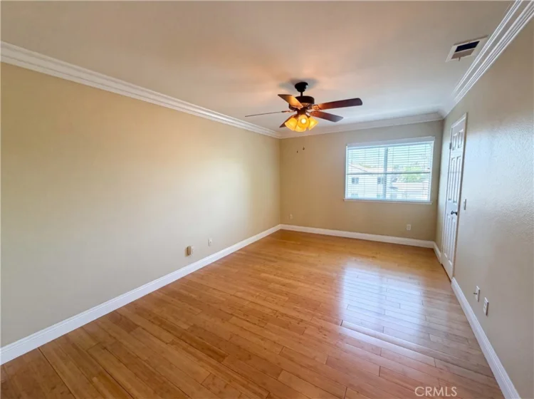 27801 Canyon Hills Way photo 4