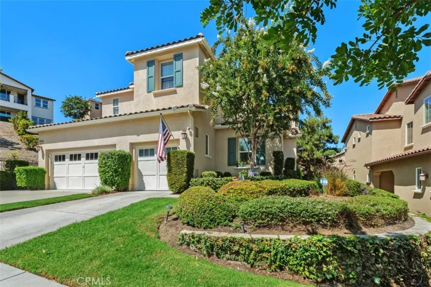 8738 Cuyamaca photo 2