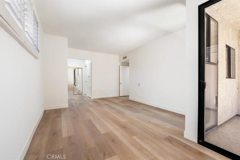 14159 Dickens Street #110 photo 19